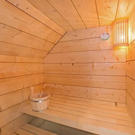Ferienhaus Seehaus Lütt Marten *